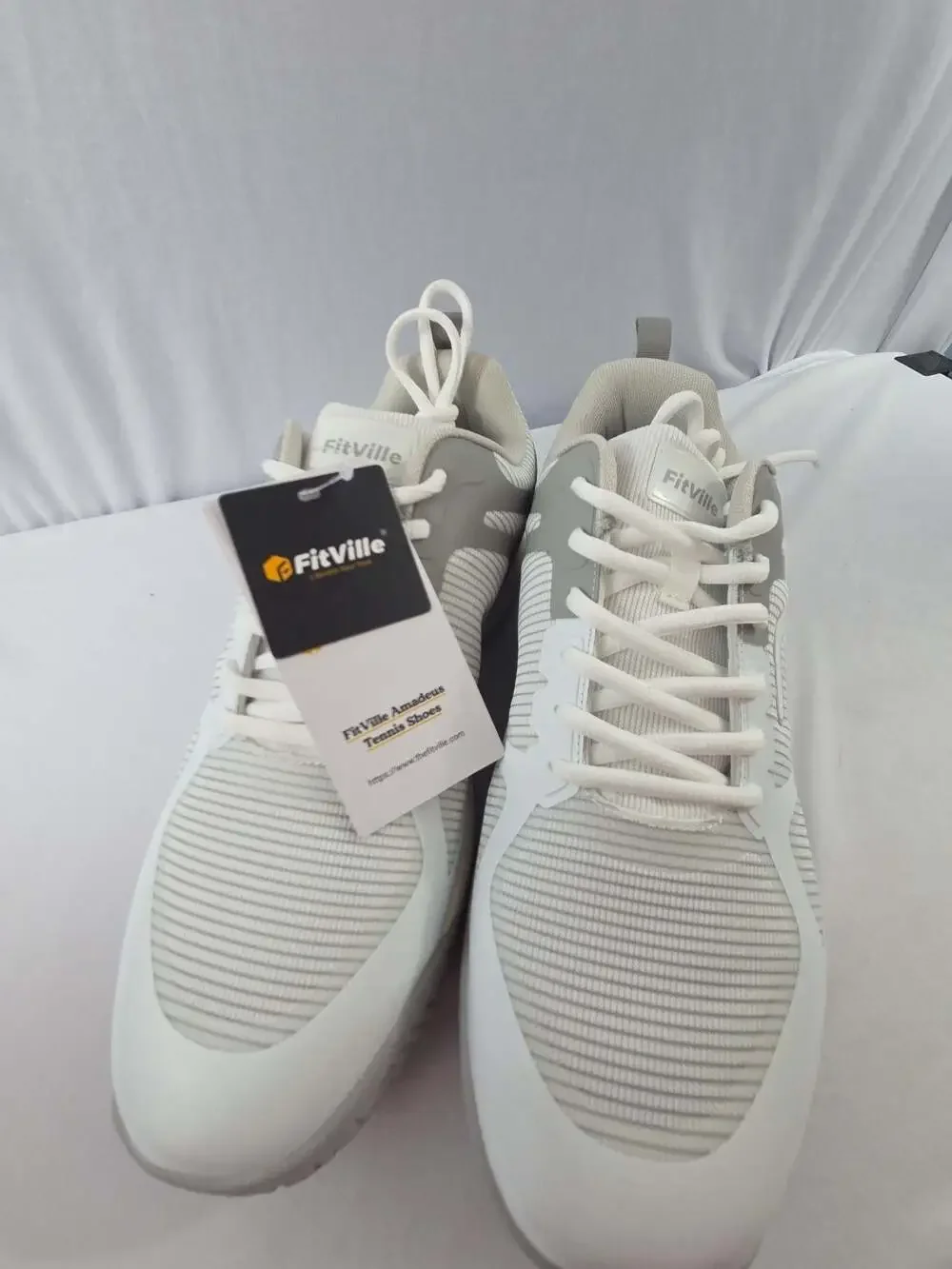 FitVille Men's Amadeus Court Tennis Shoes in White and Grey